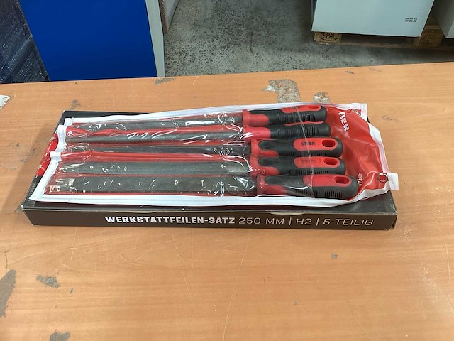 Stier vijlenset- 250mm - 5-delig - afbeelding 1 van  4