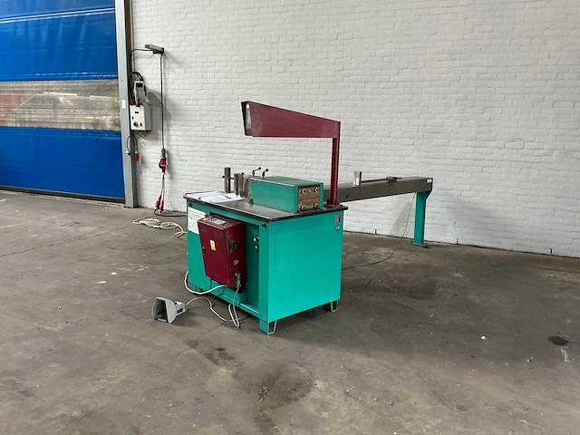 Stierli-bieger - 2015 - 420 nc - buigmachine - afbeelding 1 van  9