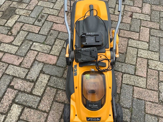 Stiga - combi 40 ae - grasmaaier - afbeelding 4 van  4