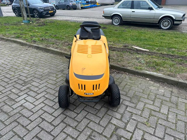 Stiga - estate - zitmaaier - afbeelding 4 van  7