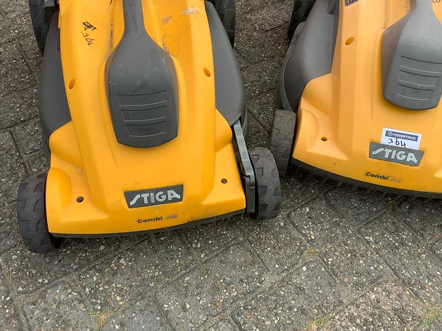Stiga - grasmaaier (3x) - afbeelding 4 van  5
