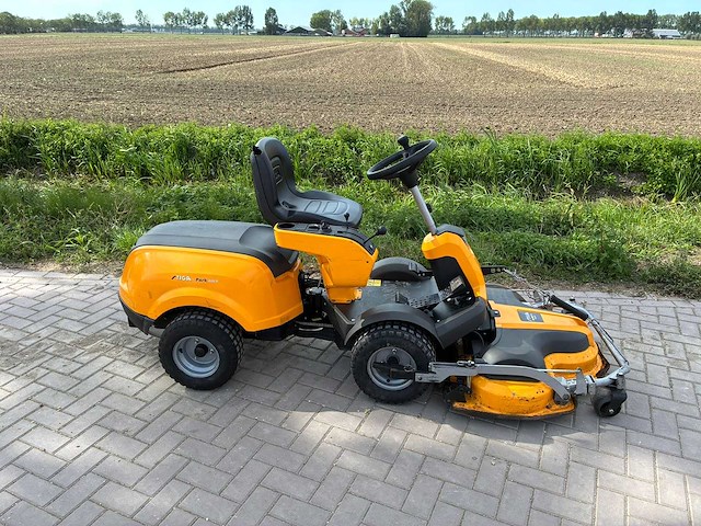 Stiga - park 420p - frontmaaier met combi 100-maaidek - afbeelding 2 van  9