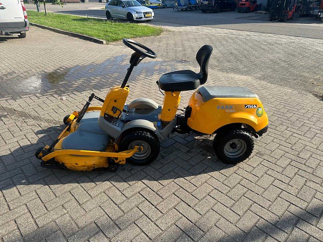 Stiga - park compact - zitmaaier - afbeelding 4 van  6