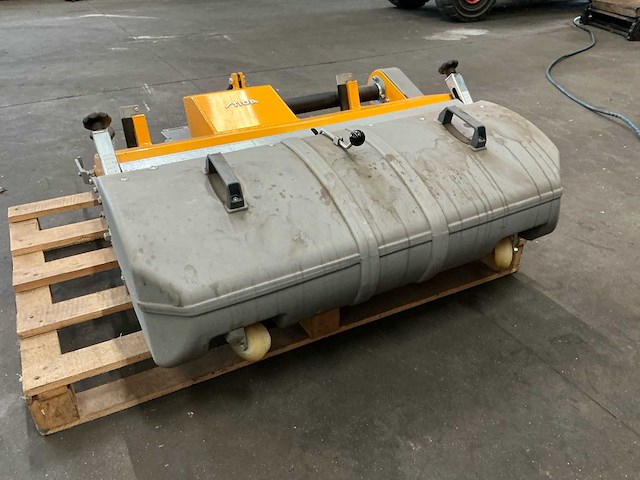 Stiga - st-park sweeper - fkm 900 ka - bezem - afbeelding 3 van  13