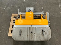 Stiga - st-park sweeper - fkm 900 ka - bezem - afbeelding 4 van  13