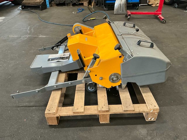 Stiga - st-park sweeper - fkm 900 ka - bezem - afbeelding 7 van  13