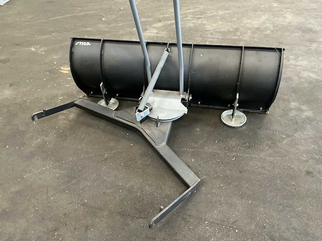 Stiga 1200mm sneeuwschuiver - afbeelding 3 van  8