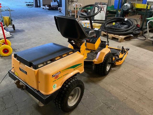 Stiga 16 hst pro zitmaaier - afbeelding 3 van  8