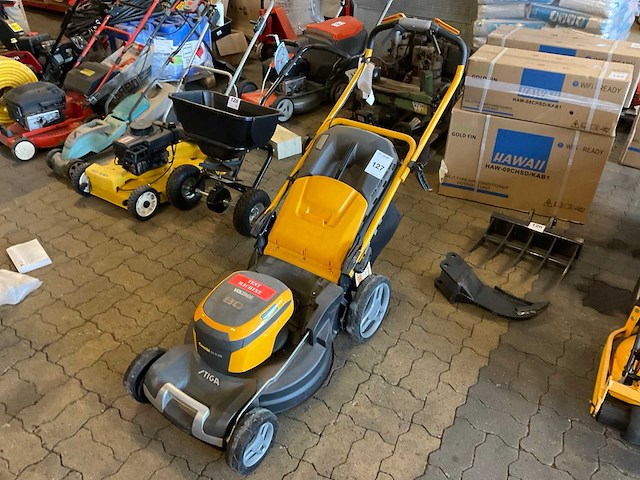Stiga combi 55 s ae accu grasmaaier - afbeelding 1 van  5