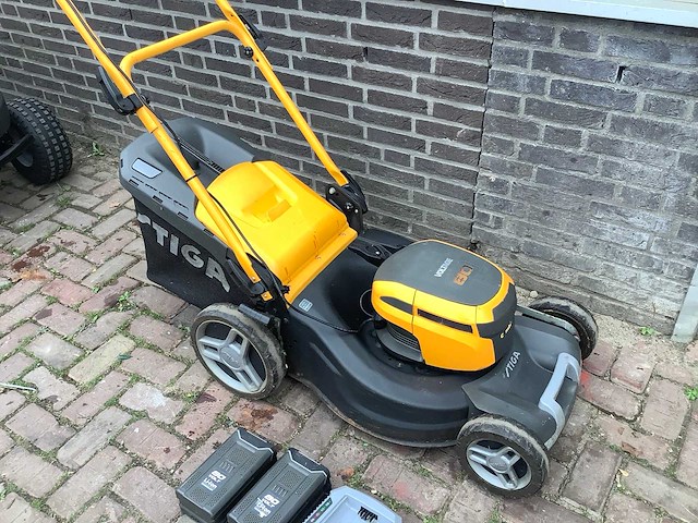 Stiga combi accu maaier grasmaaier - afbeelding 2 van  6