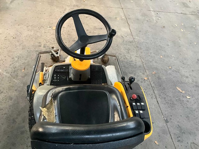 Stiga combi pro 110 zitmaaier - afbeelding 10 van  11