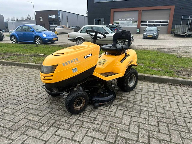 Stiga estate tornado zitmaaier - afbeelding 2 van  9
