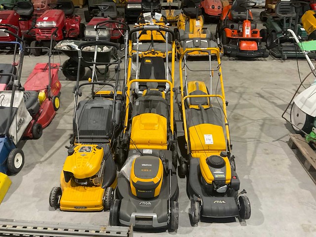 Stiga grasmaaier (6x) - afbeelding 3 van  3