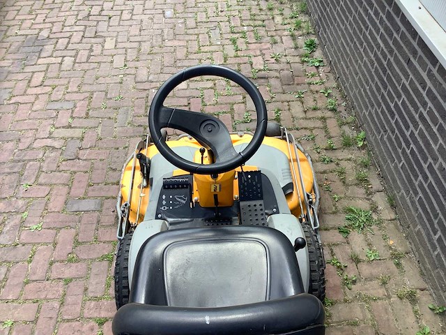 Stiga park compact 16 zitmaaier - afbeelding 8 van  9