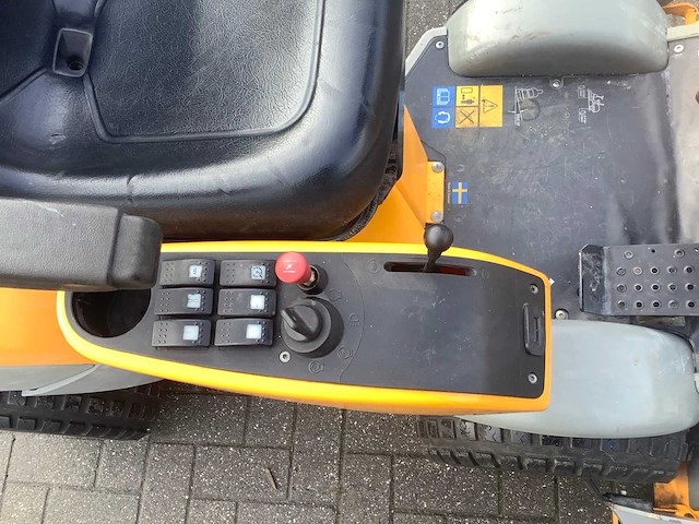 Stiga park pro svan 4wd zitmaaier - afbeelding 7 van  7