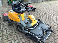Stiga villa 16 hst zitmaaier - afbeelding 4 van  6