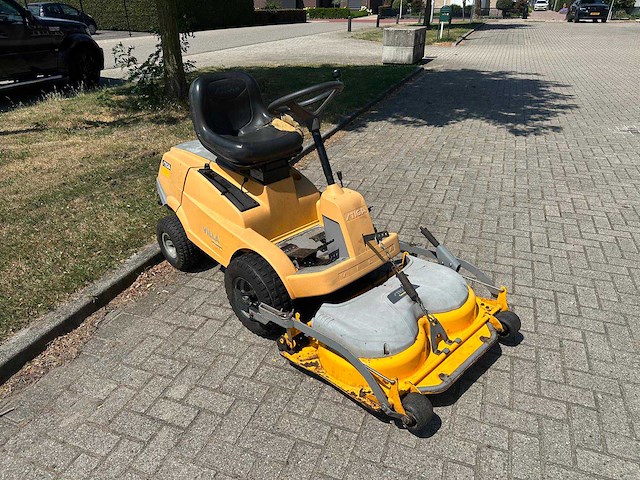 Stiga villa comfort zitmaaier - afbeelding 2 van  7