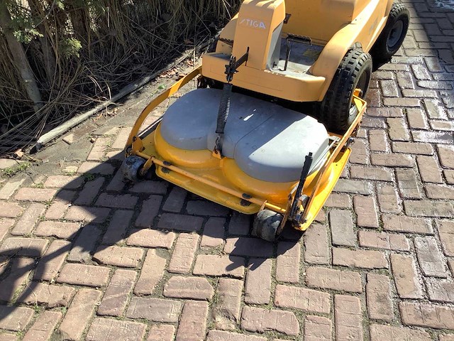 Stiga villa royal zitmaaier - afbeelding 2 van  5