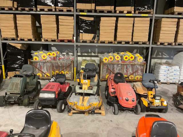 Stiga/sabo/mtd zitgazonmaaier (5x) - afbeelding 3 van  3