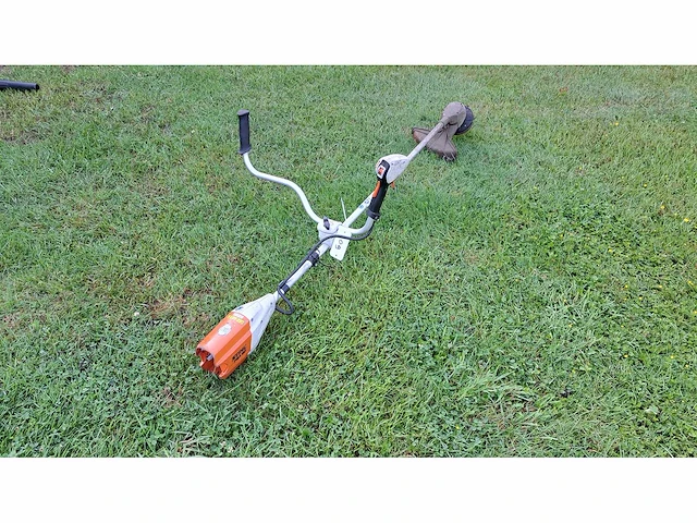 Stihl - 2021 - fsa 90 - bosmaaier - afbeelding 2 van  6