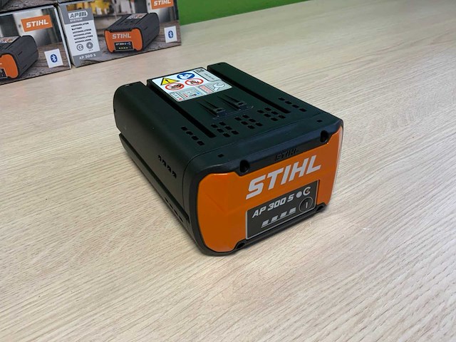 Stihl - ap 300 s - accu (5x) - afbeelding 1 van  6