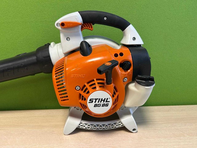 Stihl - bg86 - benzine bladblazer - afbeelding 3 van  7