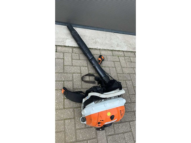 Stihl - br 600 - bladblazer - afbeelding 2 van  4