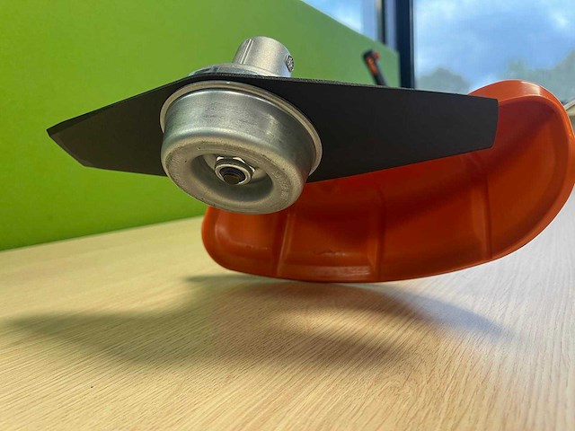 Stihl - fs55 - benzine kantenmaaier - afbeelding 11 van  13