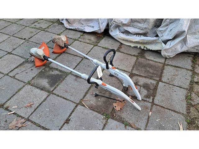 Stihl - fse 52 - bosmaaier (2x) - afbeelding 1 van  3