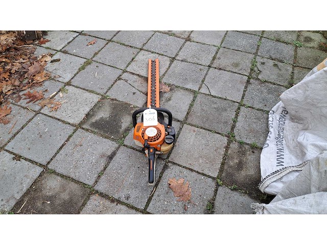 Stihl - hs 45 - heggenschaar - afbeelding 3 van  3