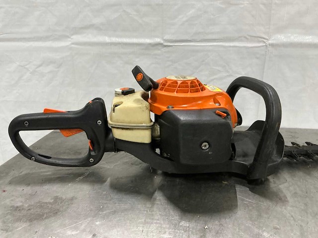 Stihl - hs81r - snoeigereedschap - afbeelding 5 van  8
