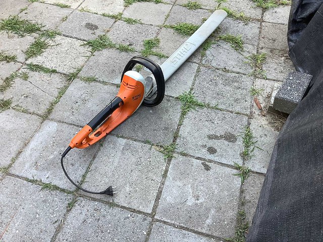 Stihl - hse 71 - heggenschaar - afbeelding 3 van  5