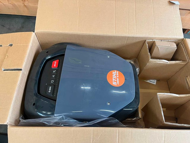 Stihl - imow5.0evo - robotmaaier - afbeelding 4 van  10