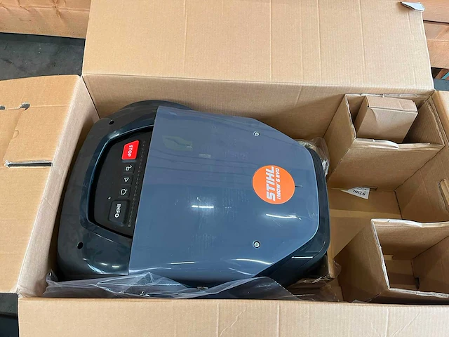 Stihl - imow5.0evo - robotmaaier - afbeelding 4 van  10