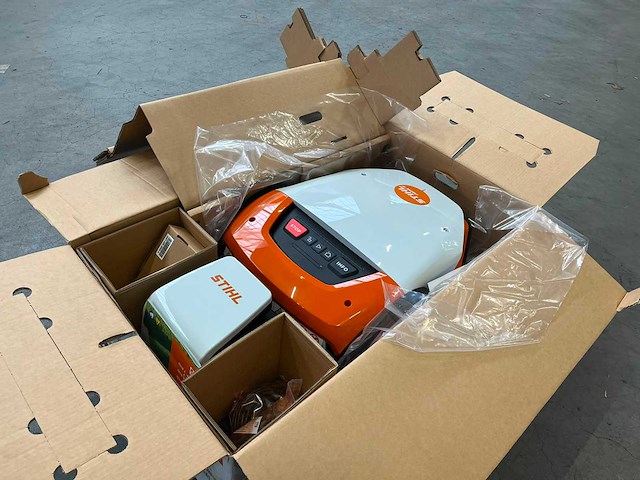 Stihl - imow6evo - robotmaaier - afbeelding 6 van  8