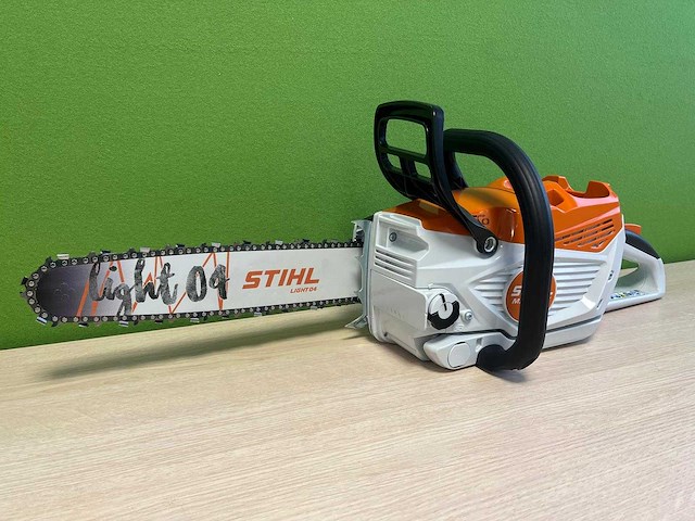 Stihl - msa300c - kettingzaag met ap300s accu en al101 acculader - afbeelding 17 van  21