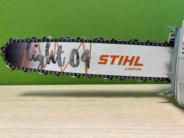 Stihl - msa300c - kettingzaag met ap300s accu en al101 acculader - afbeelding 21 van  21