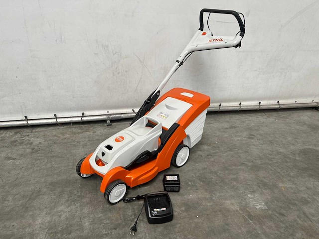 Stihl - rma 239c - grasmaaier met ak20 accu en al101 lader - afbeelding 13 van  15