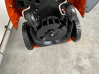Stihl - rmi 422.2p - robotmaaier - afbeelding 2 van  10