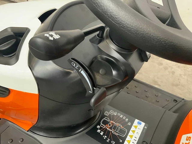 Stihl - rt 5097.1 - grasmaaier - zitmaaier - afbeelding 19 van  19
