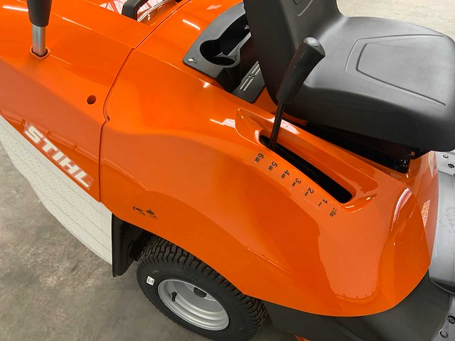 Stihl - rt4082.1 - grasmaaier - afbeelding 2 van  19