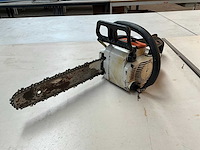 Stihl 010av kettingzaag - afbeelding 1 van  4