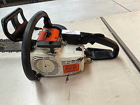 Stihl 010av kettingzaag - afbeelding 3 van  4
