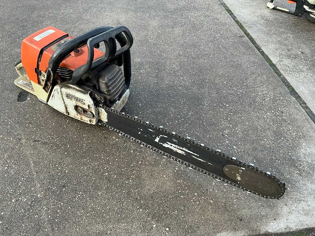 Stihl 046 kettingzaag - afbeelding 5 van  9