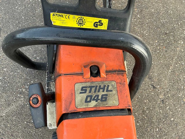 Stihl 046 kettingzaag - afbeelding 8 van  9