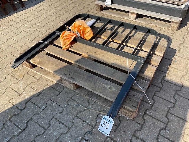 Stihl 1,5 ton e3 vorkenbord rek - afbeelding 1 van  5