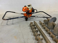 Stihl 4308 grondboor met 3 boren - afbeelding 3 van  10