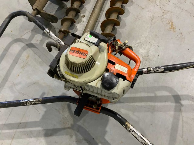 Stihl 4308 grondboor met 3 boren - afbeelding 6 van  10