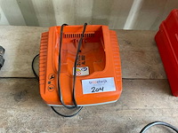 Stihl al 300 acculader - afbeelding 1 van  2