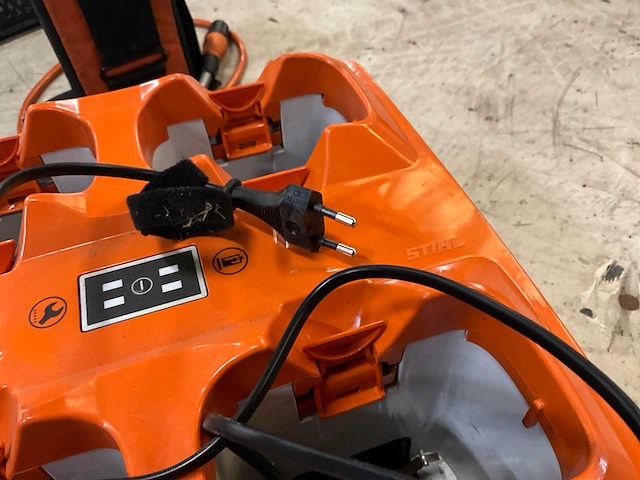 Stihl al500 acculader - afbeelding 3 van  5